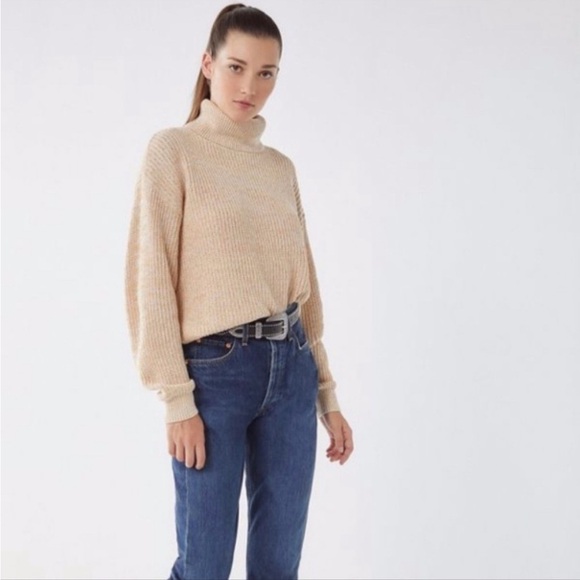 Urban Outfitters Knit Turtleneck Sweater Pullover Size M - Picture 2 of 7